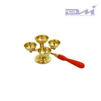 5-Faced Brass Divaj ಭದ್ರದೀಪ (Bhadradeepa) भद्रदीप (Bhadradeep) भद्रदिवो (Bhadradivo) பத்திரதீபம் (Patthiradheepam) ഭദ്രദീപം